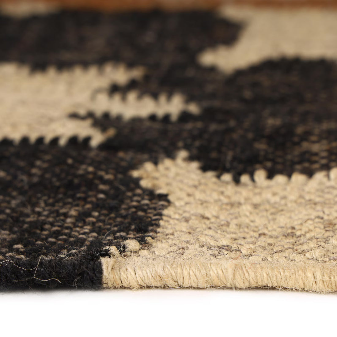 Handmade Wool & Jute Kilim Rug – Traditional Geometric Dhurrie