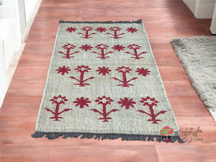 Handmade Red Flower Pattern Kilim Rug – Wool & Jute Flatweave Dhurrie
