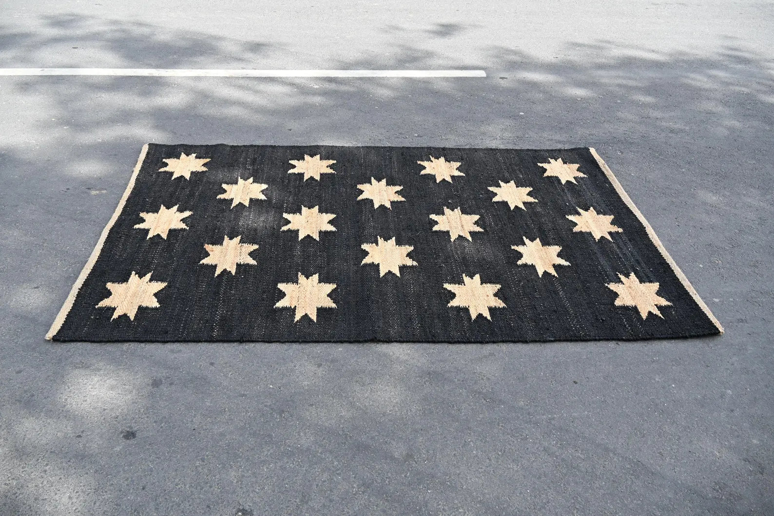 Handwoven Jute Area Rug for Boho Style Indoor & Outdoor Spaces