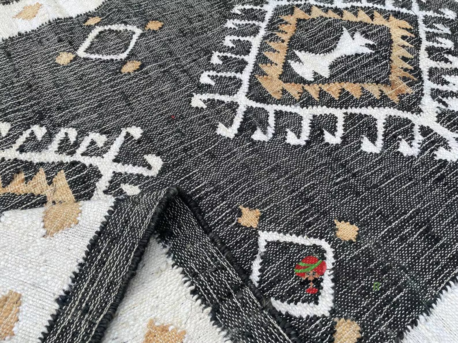 Handmade Jute Cotton Rug – Black & White Geometric Boho Area Rug for Living Room, Bedroom & Entryway