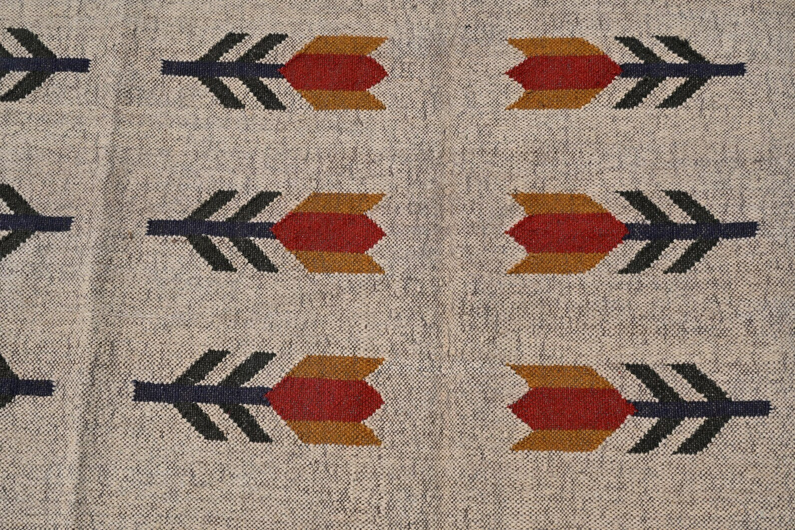 Kilim Rug, Flower Pattern Bohemian Indian Wool Jute Rug