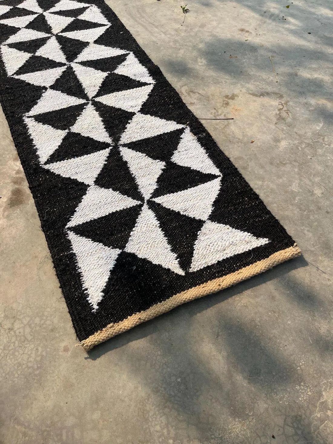 Handmade Hemp Jute Rug Runner for Bohemian Hallway Interiors