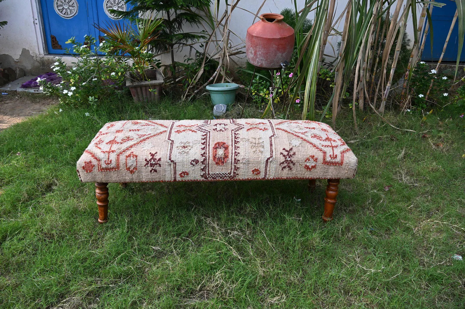 Handmade Kilim Bench – Wool Jute Upholstered Teak Wood Entryway & Piano Seating