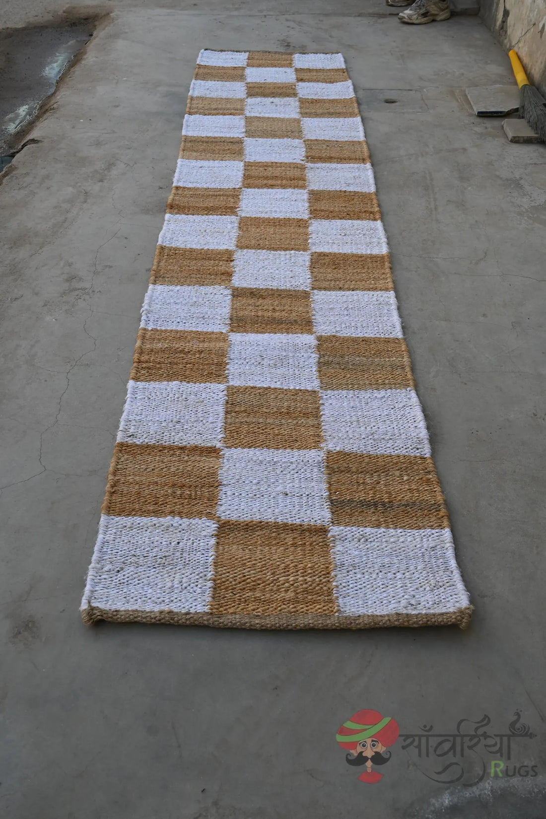Handwoven Jute Runner Rug – Natural White Checkered Flatweave