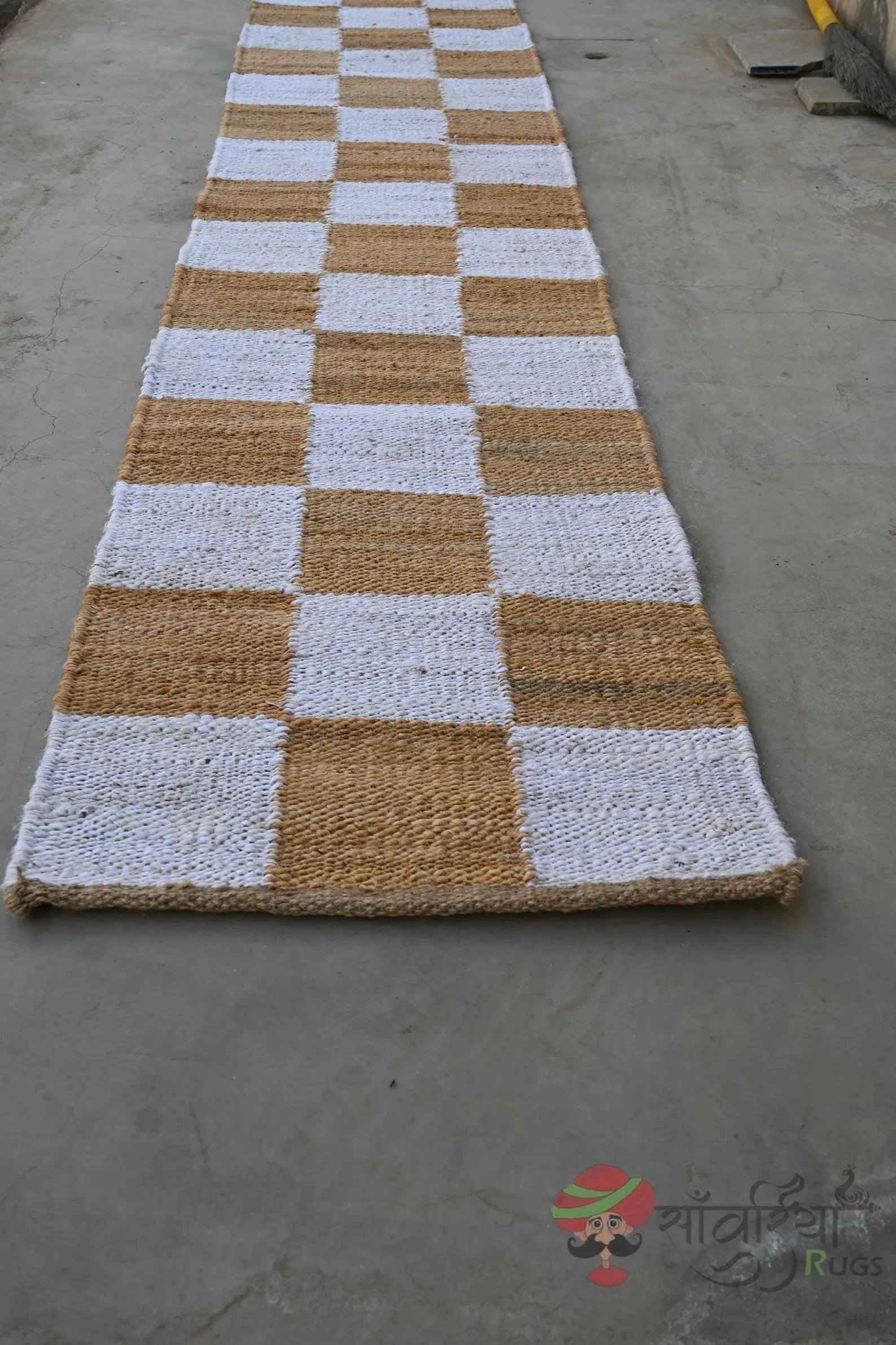 Handwoven Jute Runner Rug – Natural White Checkered Flatweave