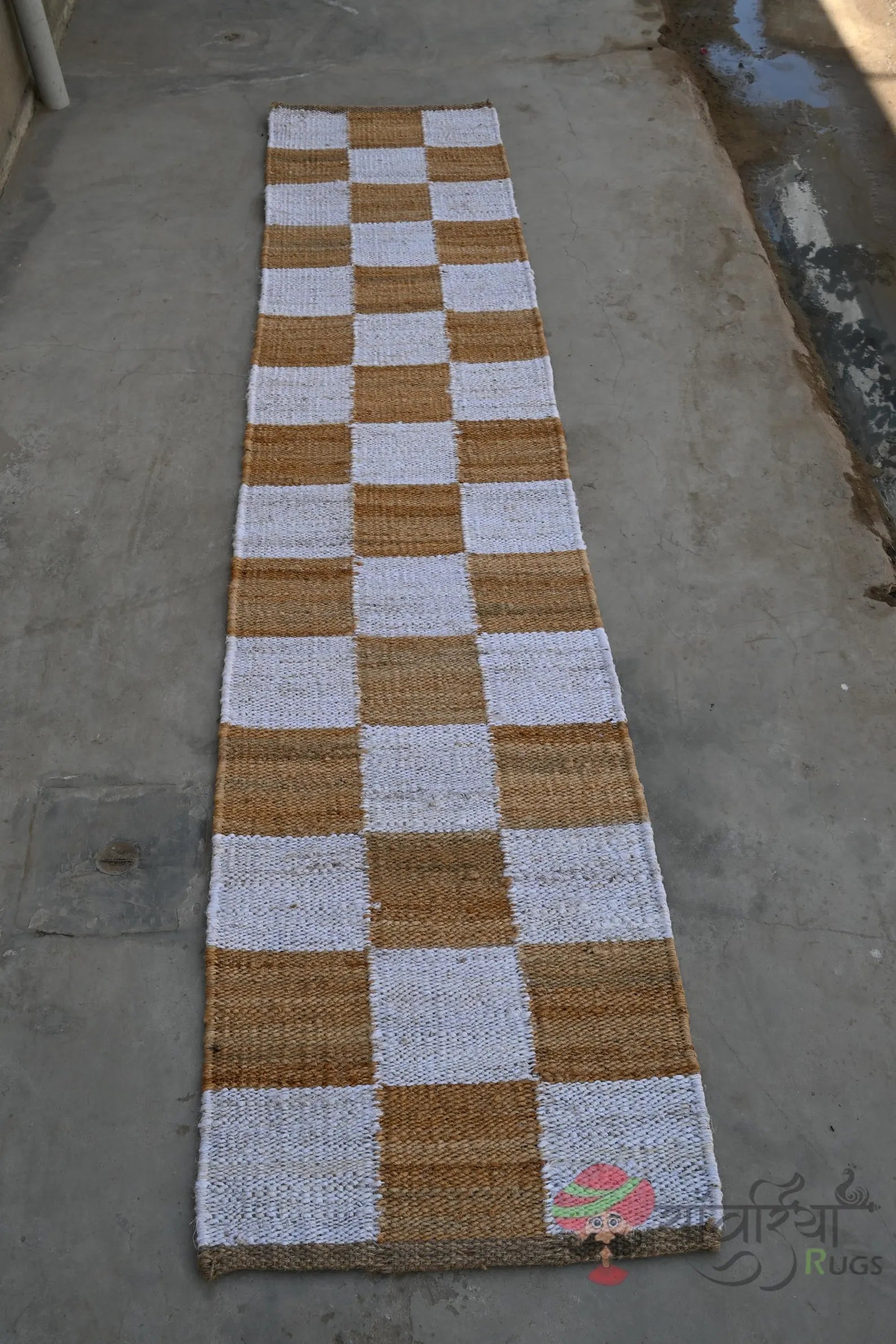 Handwoven Jute Runner Rug – Natural White Checkered Flatweave