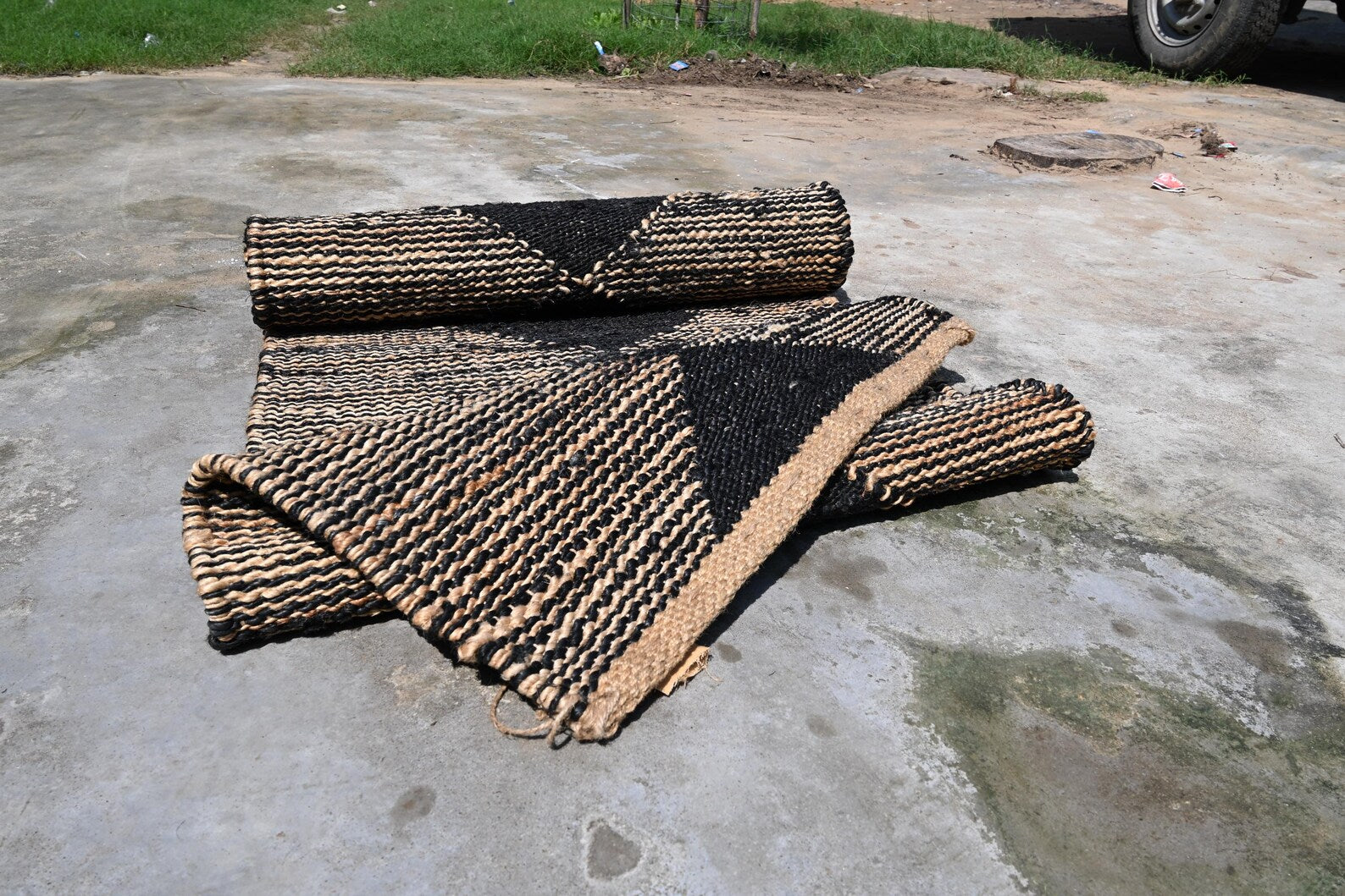 Black White Hemp Stair Runner Rug for Modern Boho Interiors