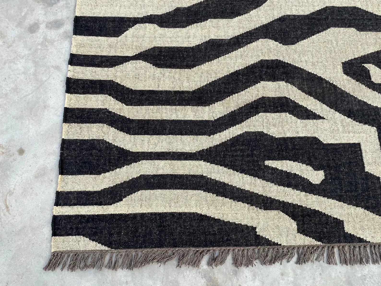 Handmade Zebra Print Wool Kilim Rug, Black and White Flatweave Area Rug, Modern Animal Print Carpet, Tribal Boho Rug, Custom Size Wool Rug