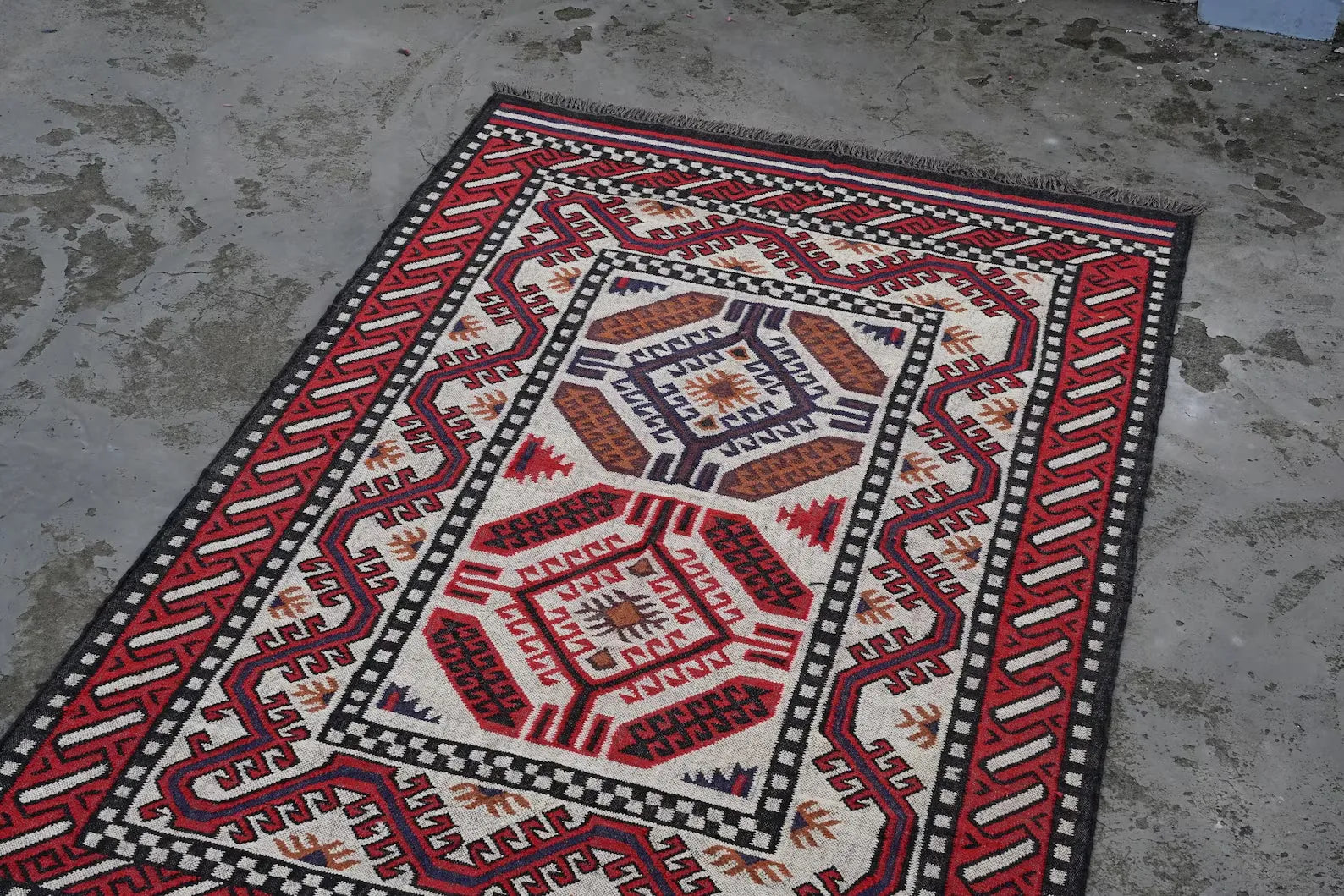 Handwoven Southwestern Wool Jute Kilim Rug – Tribal Flatweave Area Rug
