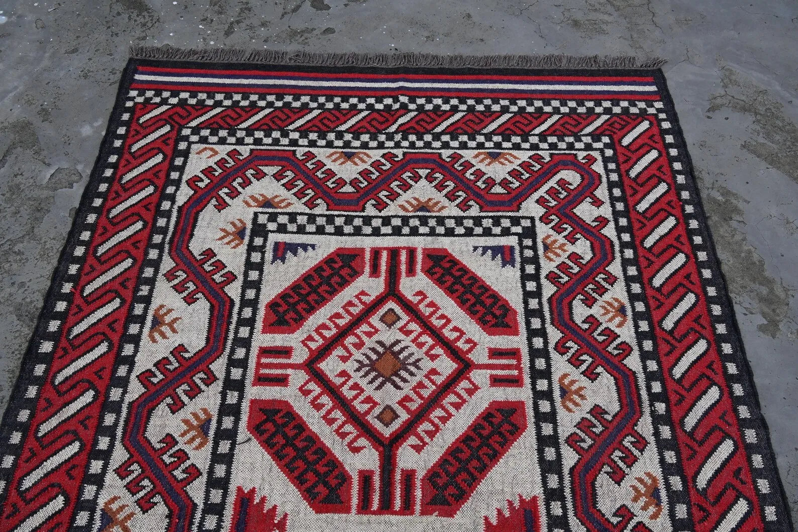 Handwoven Southwestern Wool Jute Kilim Rug – Tribal Flatweave Area Rug