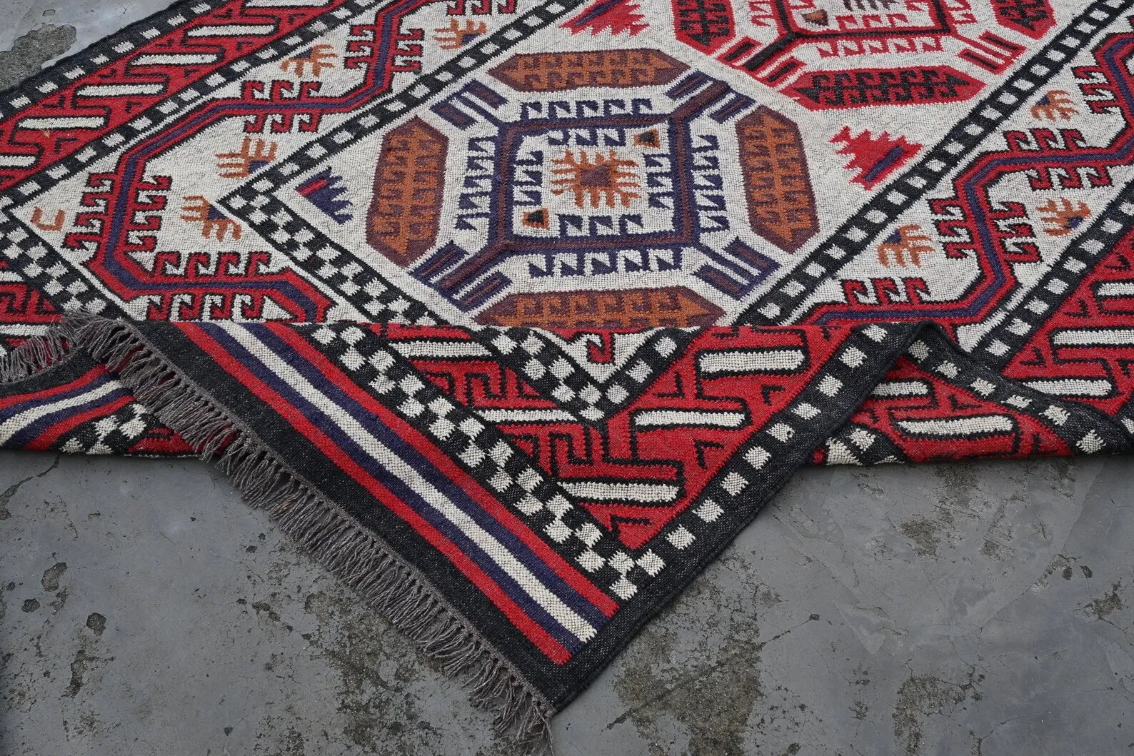 Handwoven Southwestern Wool Jute Kilim Rug – Tribal Flatweave Area Rug