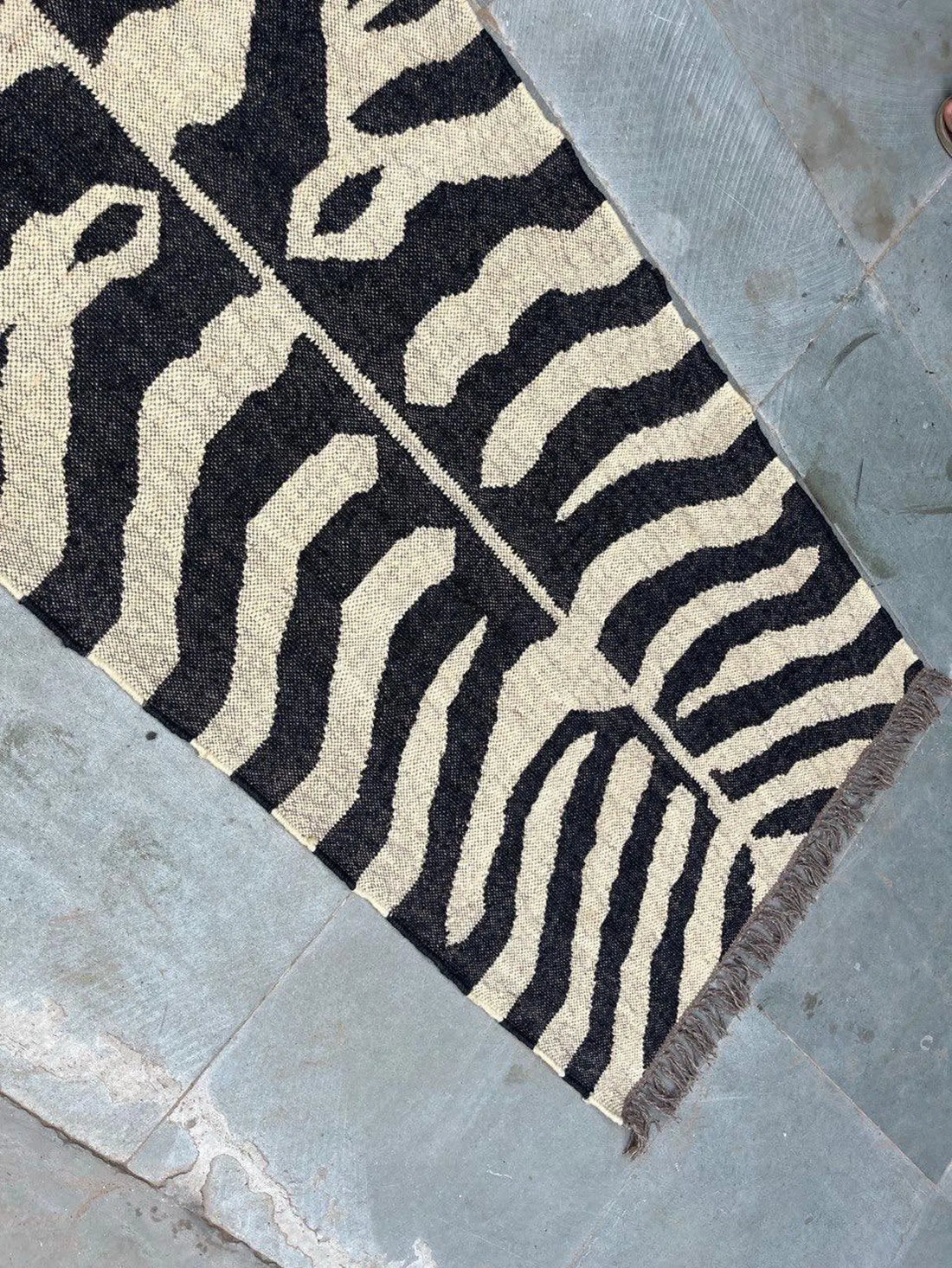 Handwoven Zebra Wool Jute Runner Rug, Organic Stripe Kilim Rug, Boho Hallway Rug, Custom Size Area Rug