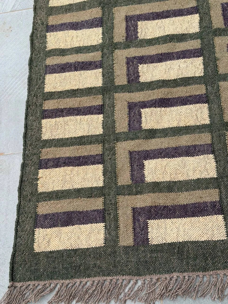 Forest Green Offset-Corner Kilim Area Rug – Handwoven Wool Jute Geometric Carpet