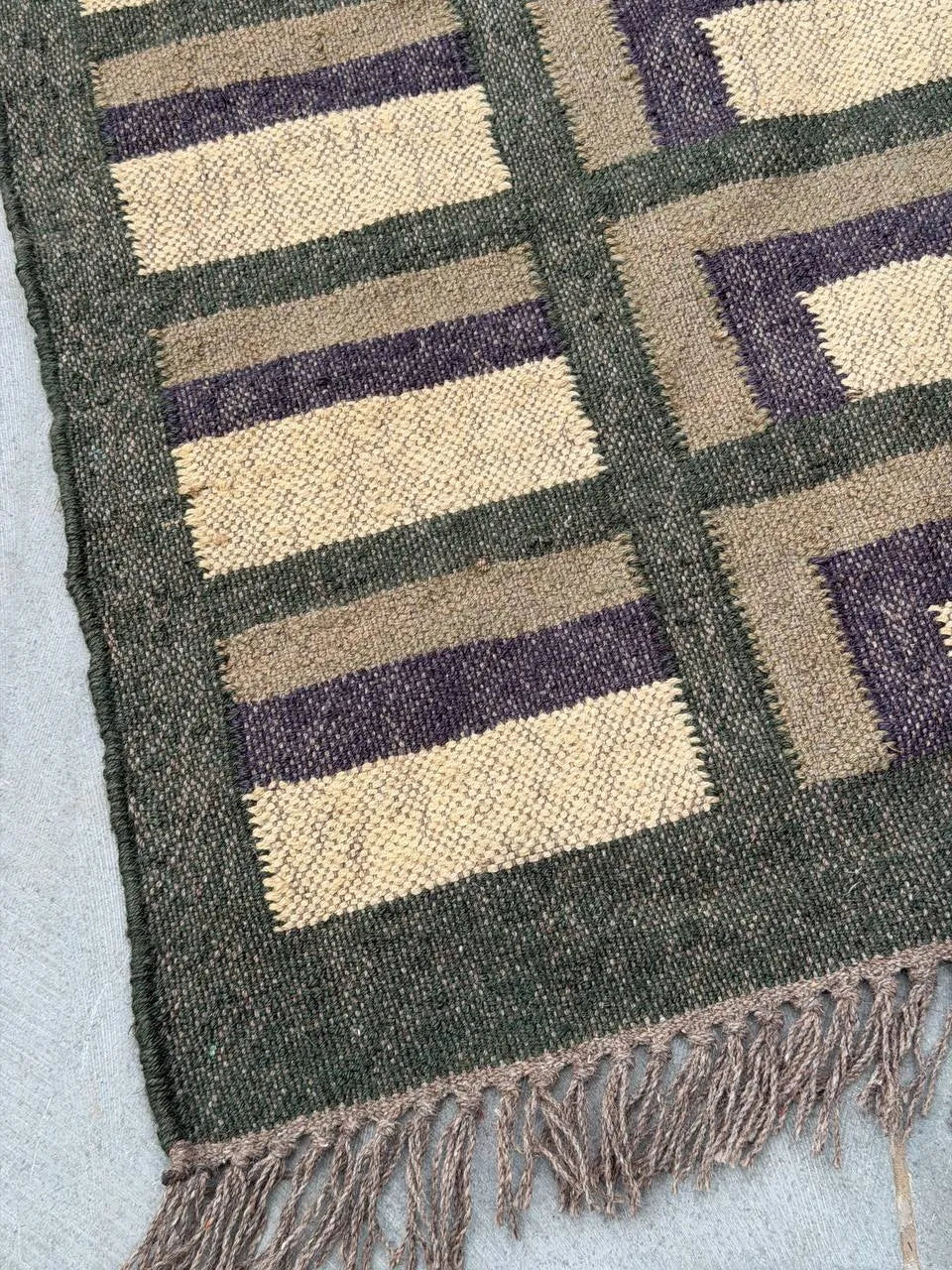 Forest Green Offset-Corner Kilim Area Rug – Handwoven Wool Jute Geometric Carpet