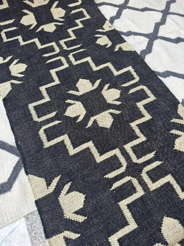Navy & Cream Floral Medallion Wool & Jute Kilim Runner Rug