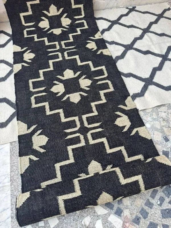 Navy & Cream Floral Medallion Wool & Jute Kilim Runner Rug