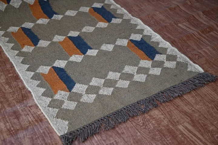 Taupe Geometric Wool & Jute Kilim Runner Rug – Orange & Navy