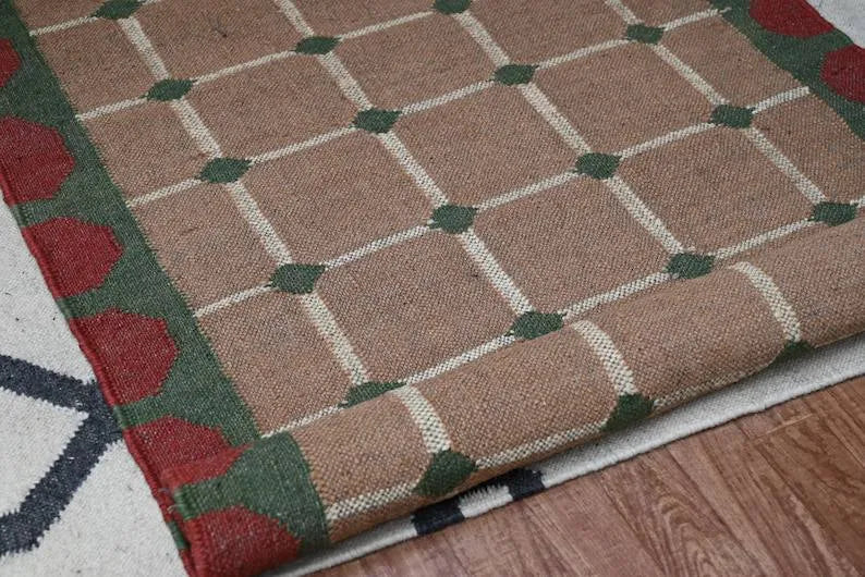 Taupe Grid Wool & Jute Kilim Runner Rug – Green & Red