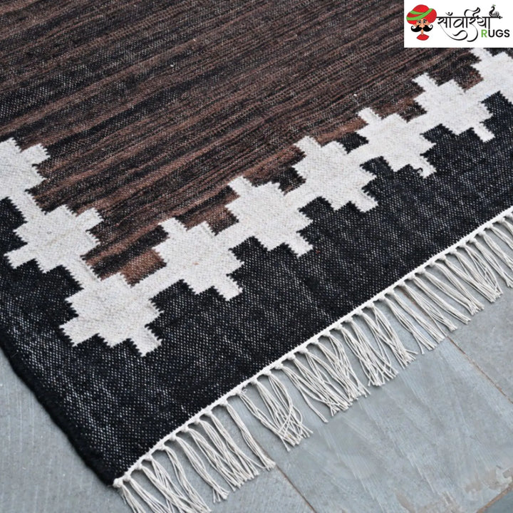 Handwoven Kilim Wool Cotton Rug for Modern & Tribal Interiors