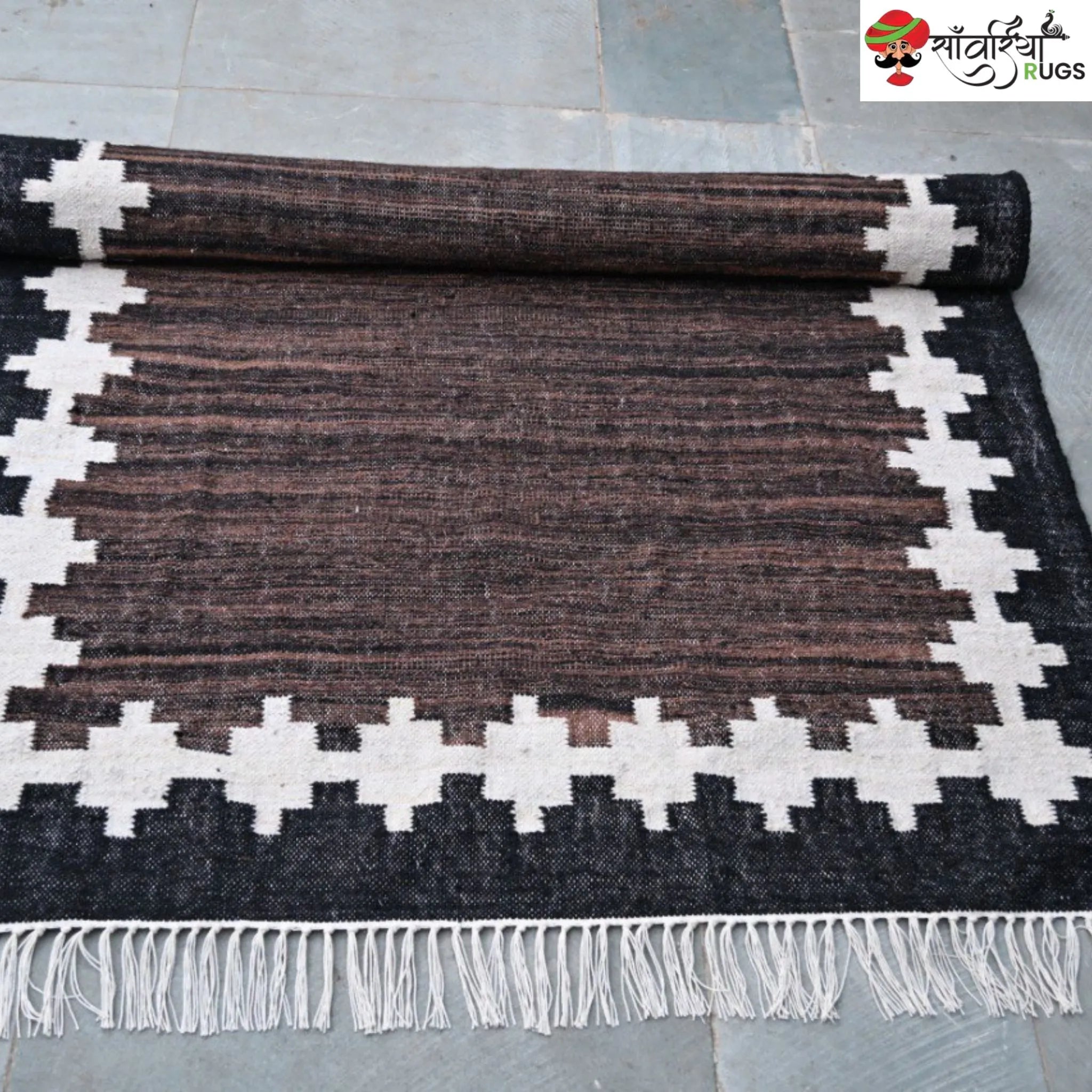 Handwoven Kilim Wool Cotton Rug for Modern & Tribal Interiors