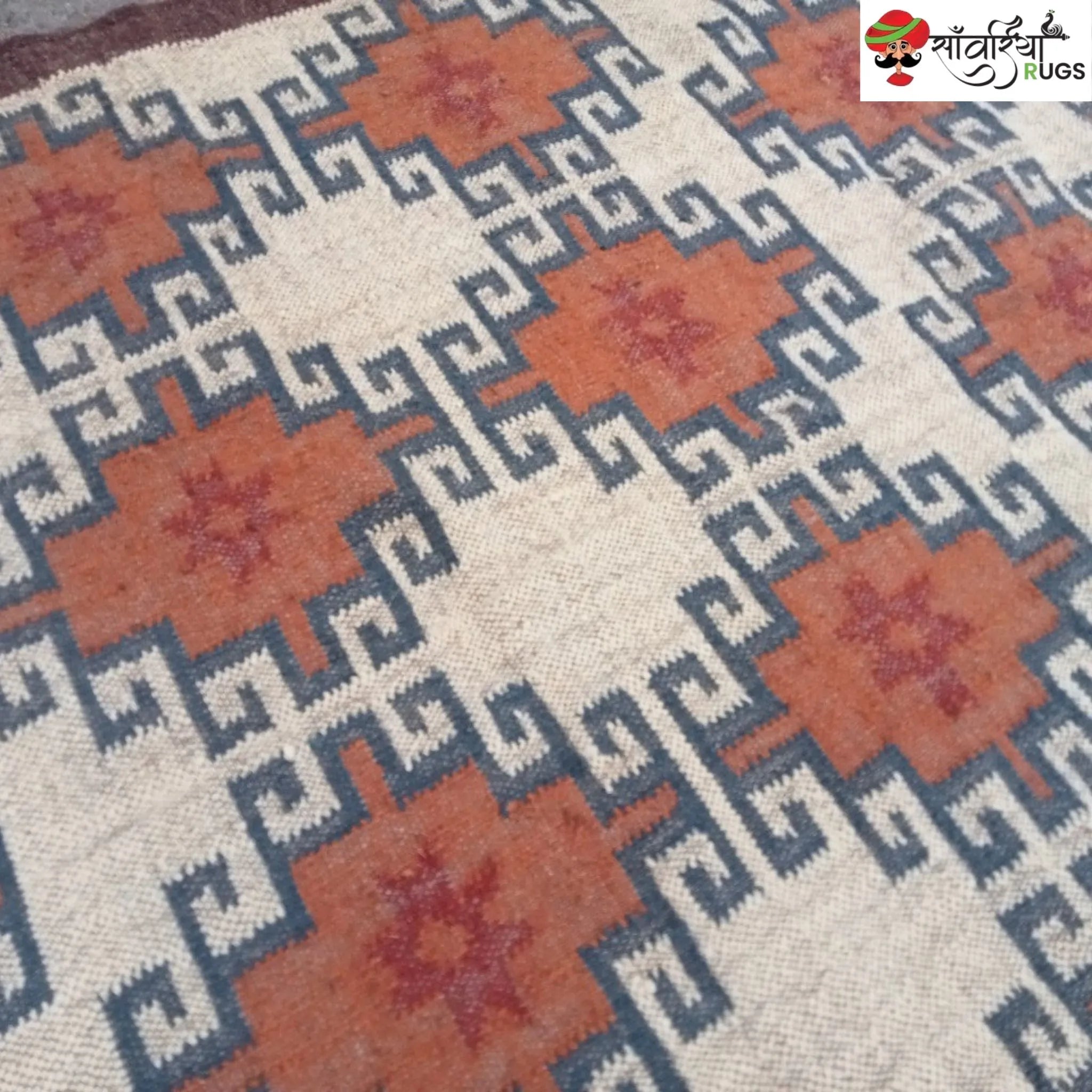 HANDMADE WOOL JUTE KILIM DHURRIE RUG WITH GEOMETRIC FLATWEAVE PATTERN