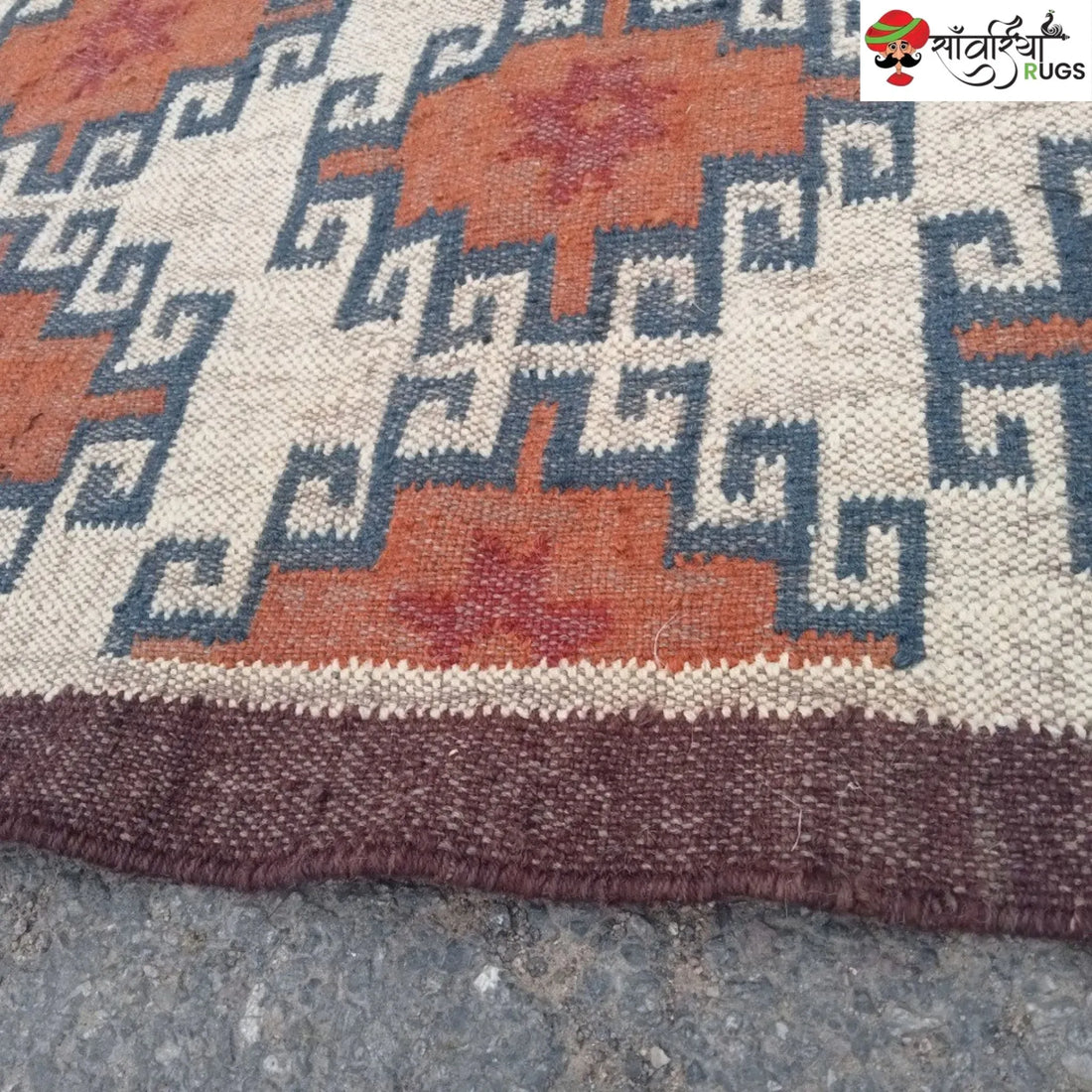 HANDMADE WOOL JUTE KILIM DHURRIE RUG WITH GEOMETRIC FLATWEAVE PATTERN