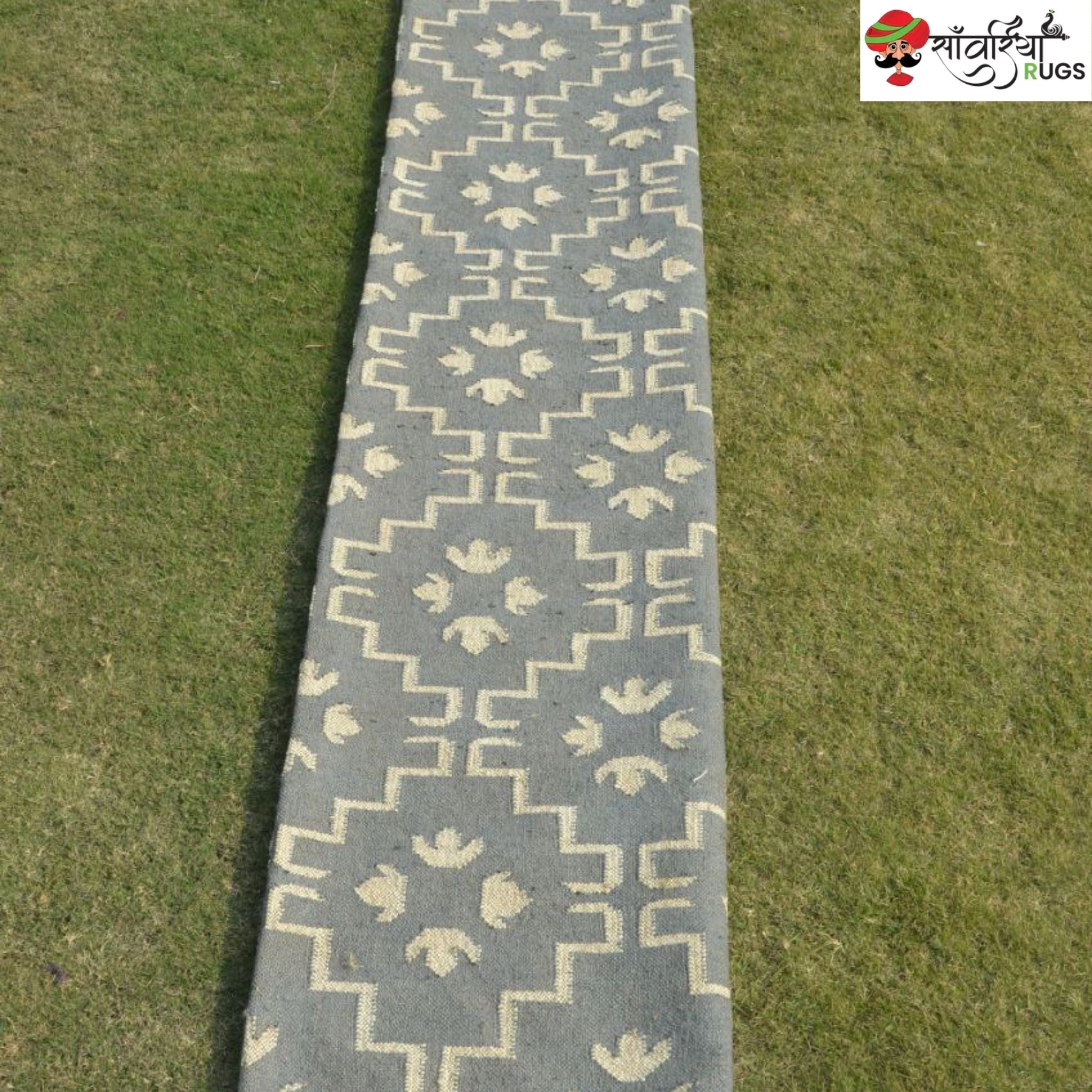Handmade Wool Jute Kilim Rug with Traditional Geometric Flatweave Pattern